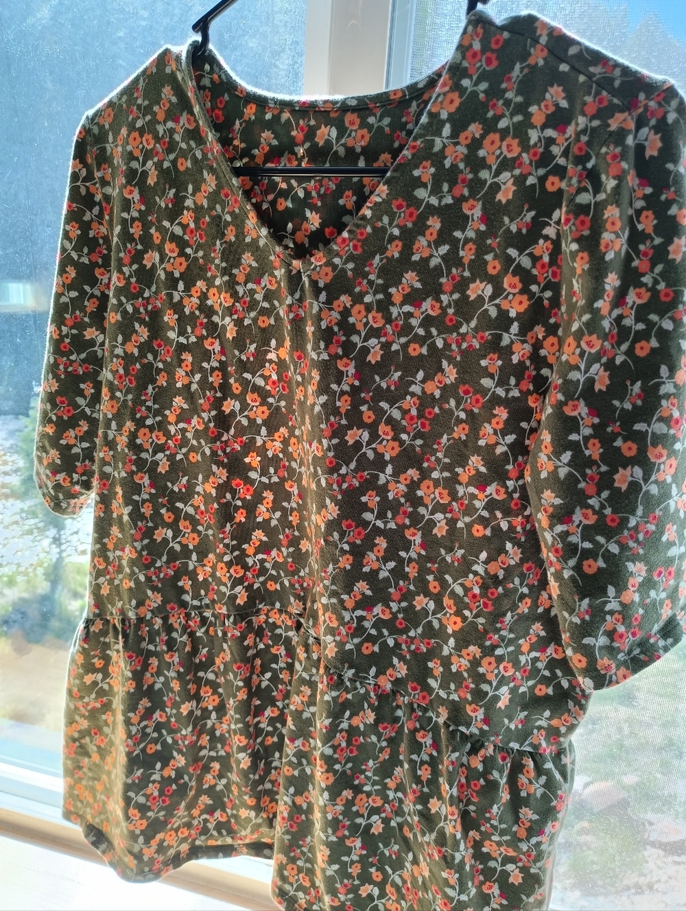 Olive Green Floral V-Neck Peplum Top